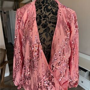 New York & Company Pink Sequin Blouse nwt perfect for the holidays- large